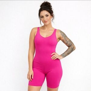 Lululemon Align Onesie 8" Sonic Pink Size 2